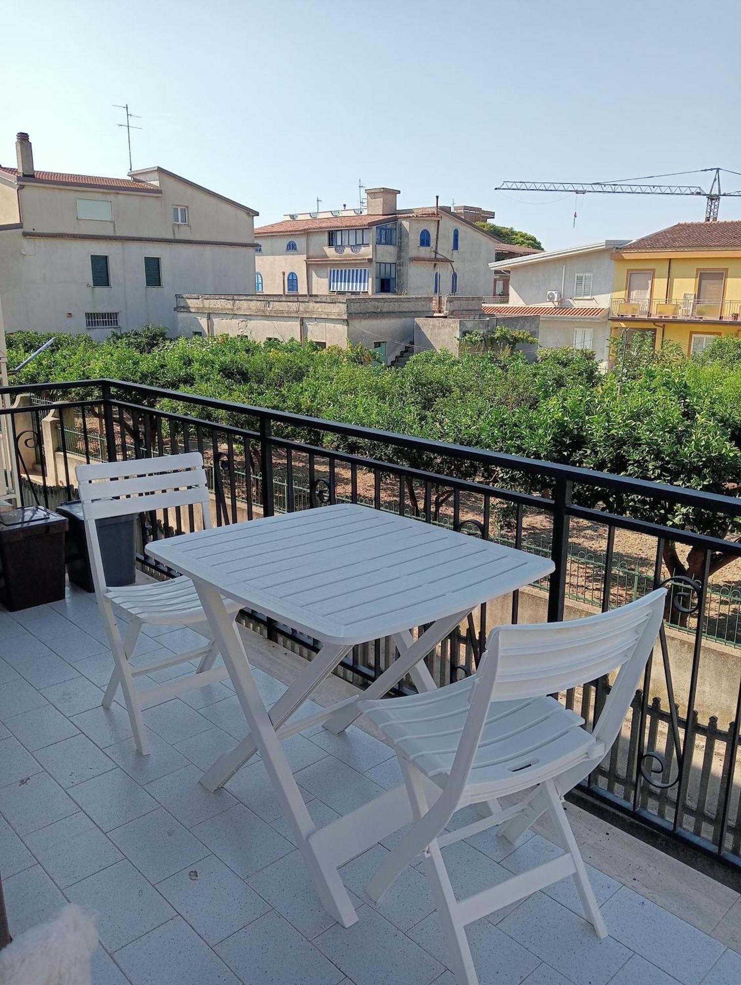 Casa Lulu Due Minuti Dal Mare Apartman Ardore Marina Kültér fotó